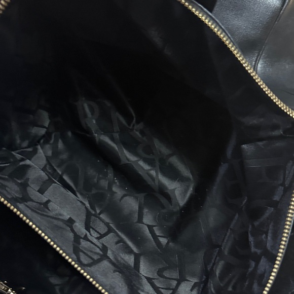 Furla Elegant Black Leather Tote - Picture 4 of 5